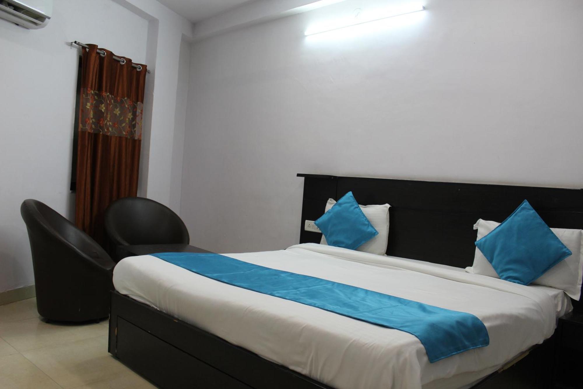 Hotel Quality Time Udaipur Exterior photo